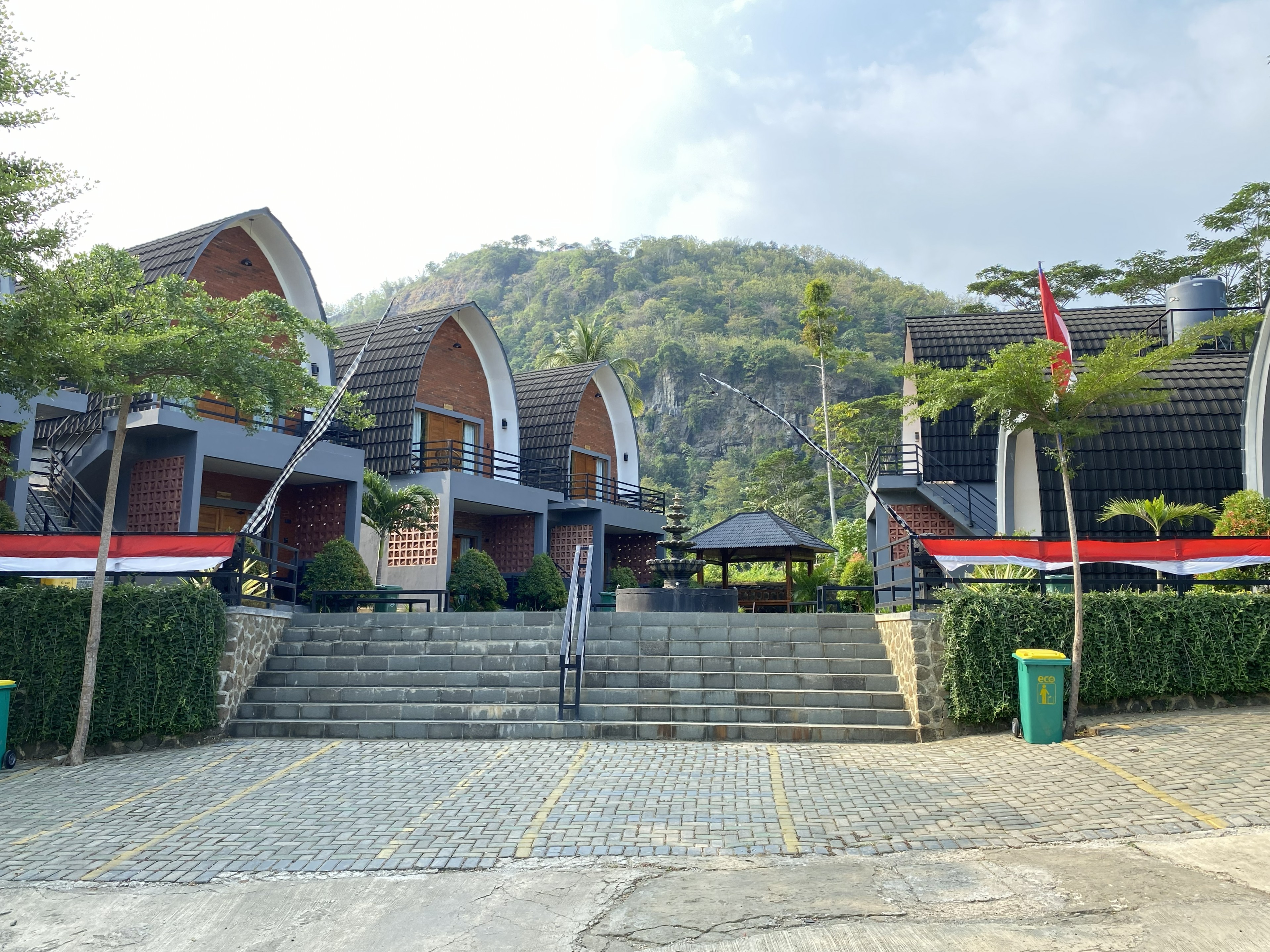 Eksterior Villa Padi Ciletuh, penginapan boutique di Geopark Ciletuh Sukabumi Jawa Barat